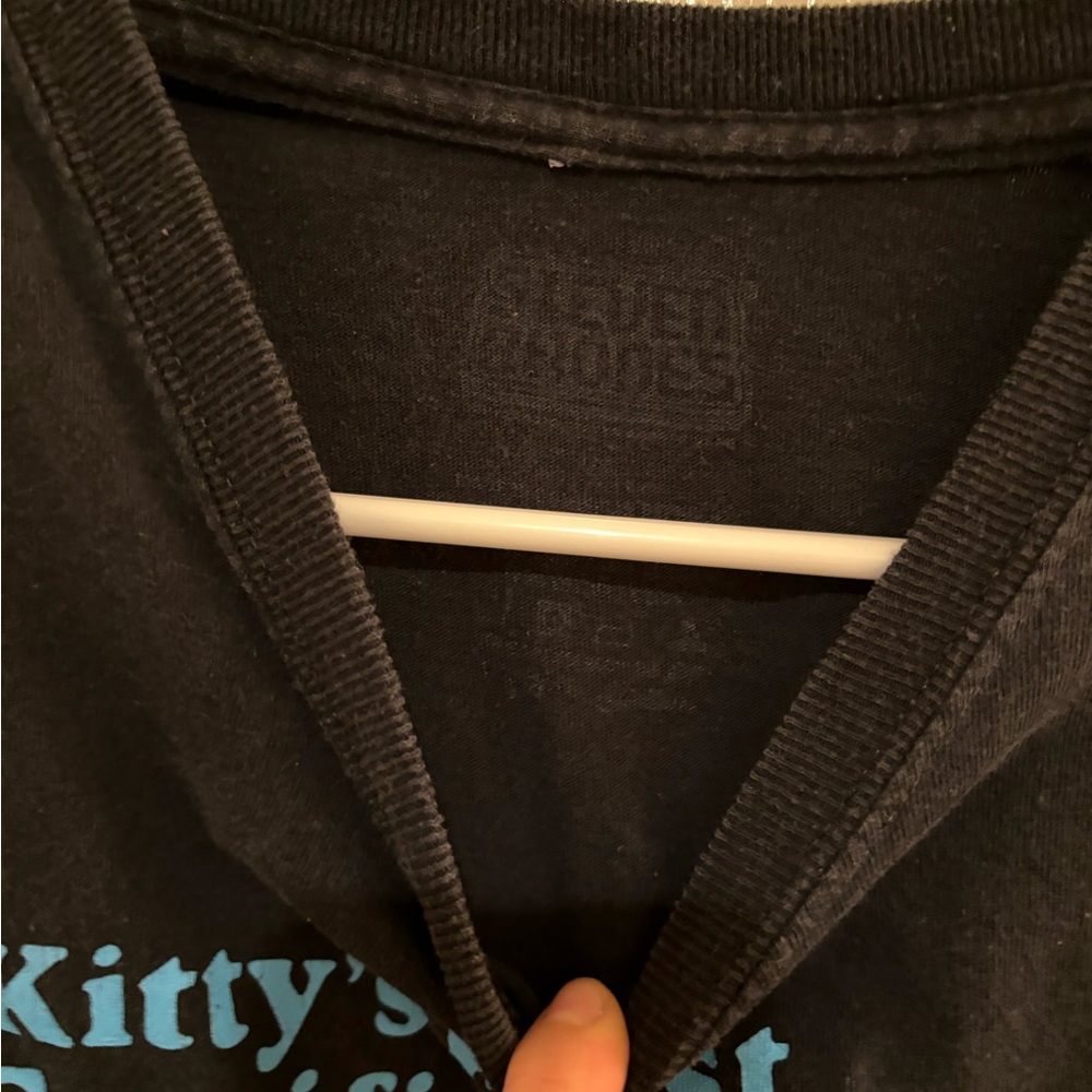 Graphic tee - Picture 3 of 3